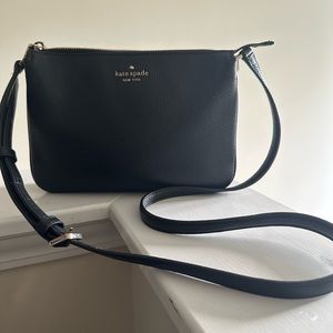 Kate Spade New York Leila Triple Gusset Crossbody